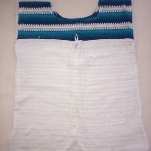 Traditional Mexican Embroidered blouse/ Blusa tradicional Mexicana bordada